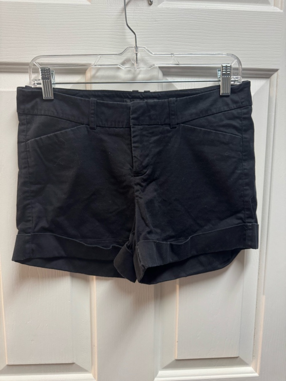 Massimo Black Cuffed Shorts